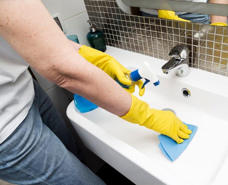 About Bathroom Cleaning Service